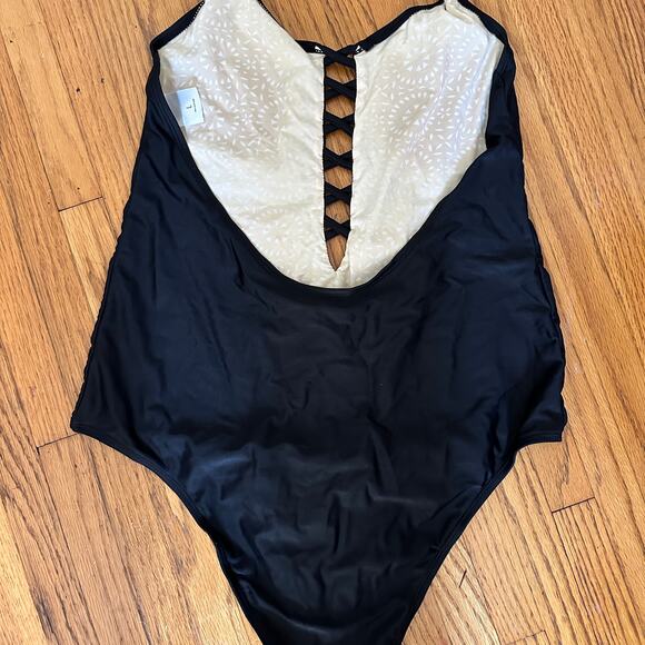 CLEOBELLA TURQUOISE | Halter Neck Gold Embroidered Swimsuit | Size Large - Picture 3 of 4